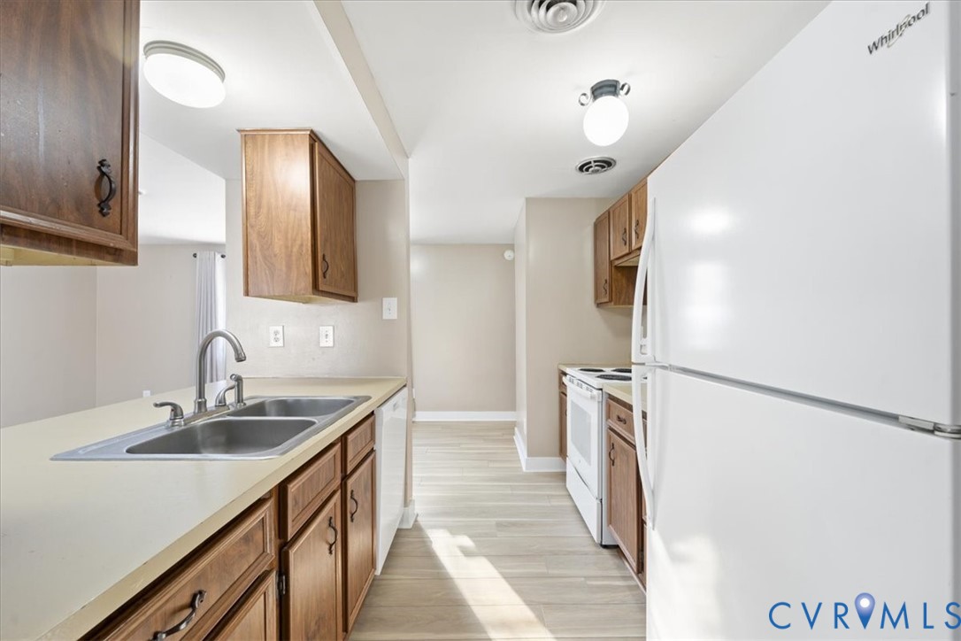 8819 Pepperidge Road Chesterfield, VA 23236 - Photo 16 of 35 Gallery Image 16