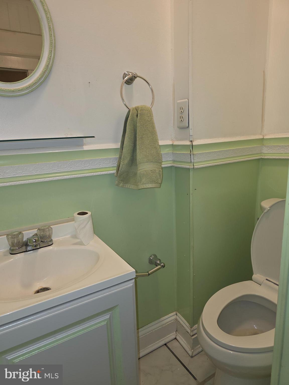 611 Allendale Street Baltimore, MD 21229 - Photo 15 of 17