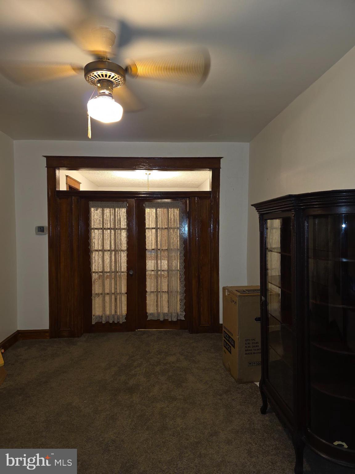 611 Allendale Street Baltimore, MD 21229 - Photo 3 of 17