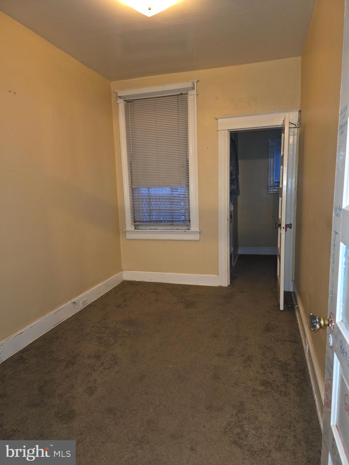 611 Allendale Street Baltimore, MD 21229 - Photo 10 of 17