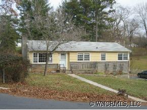 4 Pinehurst Road Asheville, NC 28805 - Photo 1 of 12 Gallery Image 1
