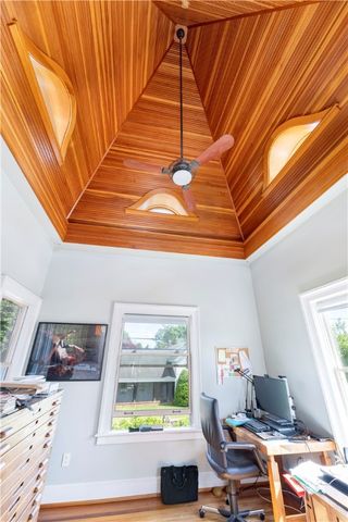 $4,950,000 | 43 Avondale Road, Westerly, RI 02891