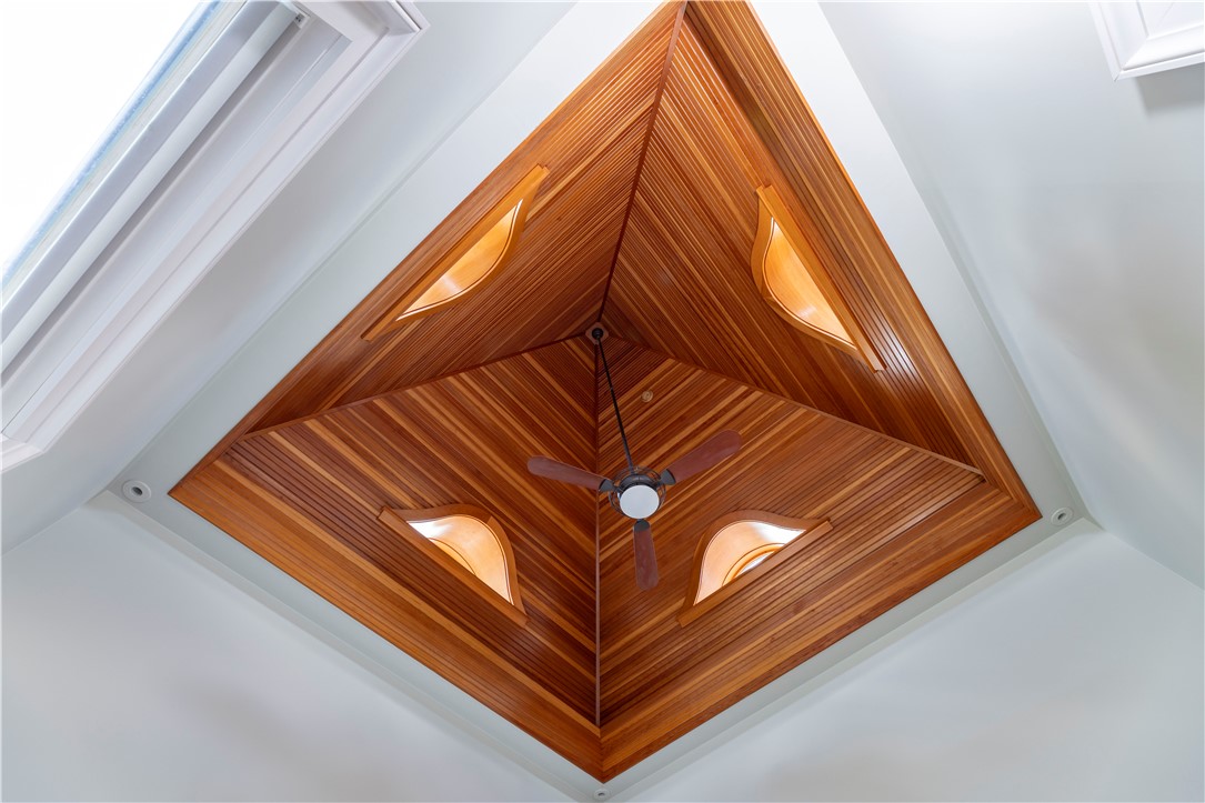 43 Avondale Road Westerly, RI 02891 - Photo 19 of 49