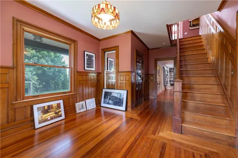 $4,950,000 | 43 Avondale Road, Westerly, RI 02891