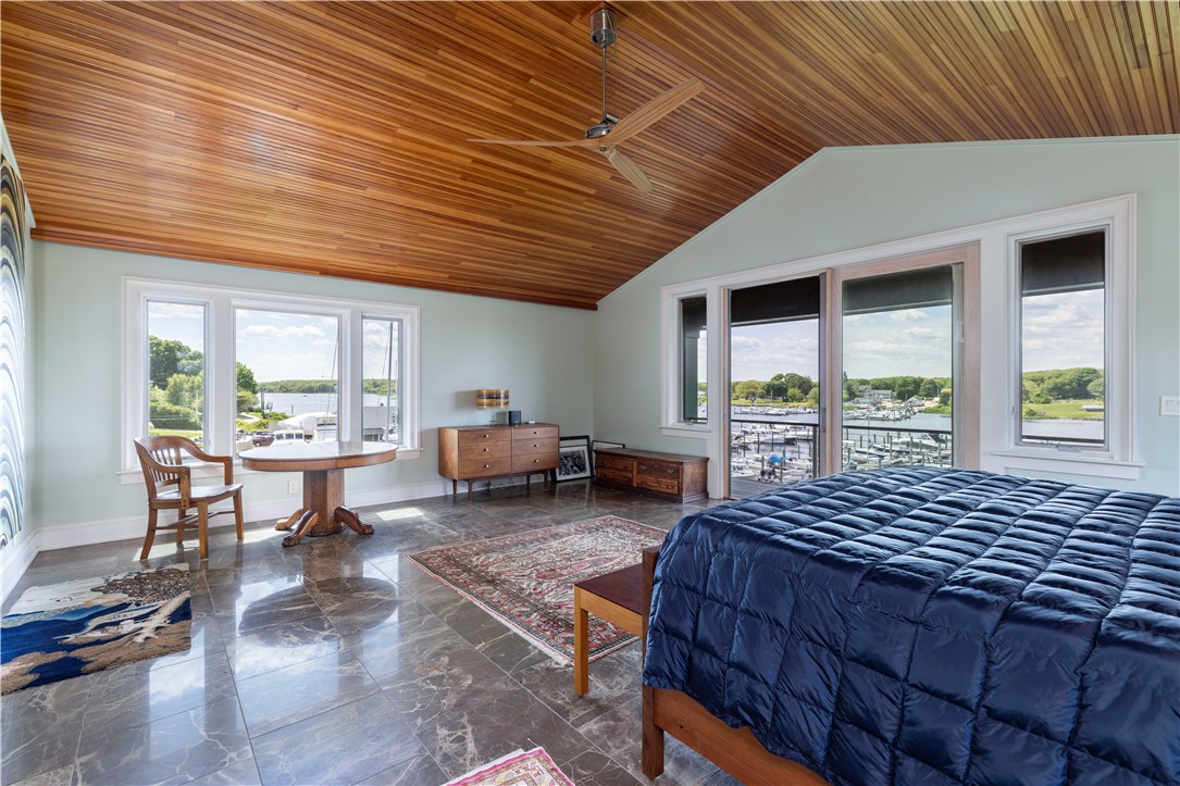 43 Avondale Road Westerly, RI 02891 - Photo 25 of 49