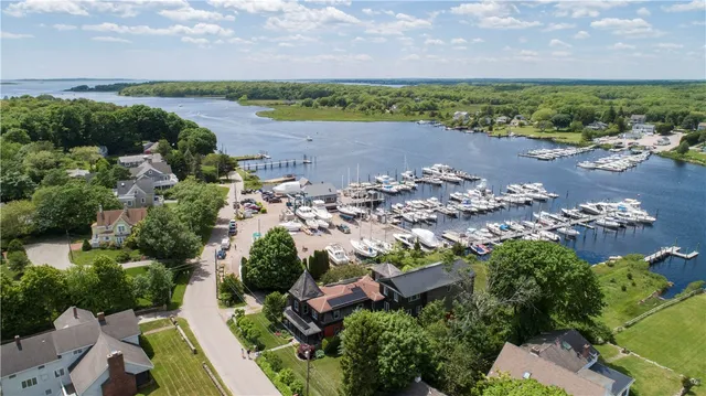 $4,950,000 | 43 Avondale Road, Westerly, RI 02891