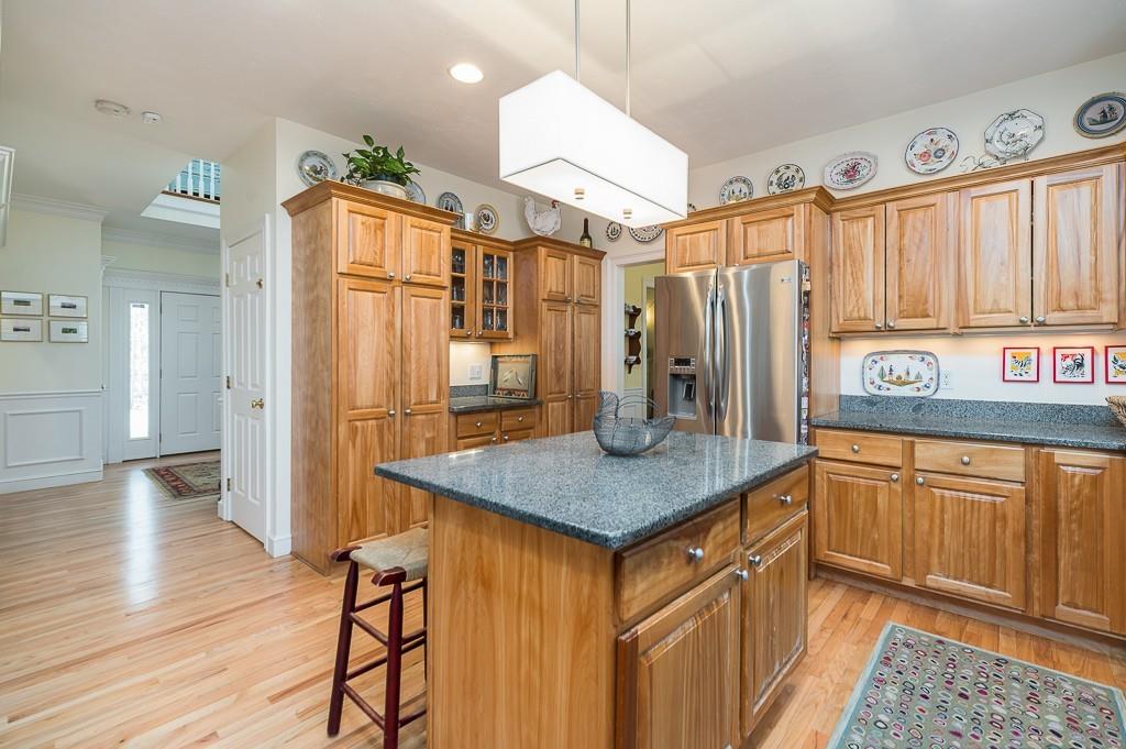 80 Echo Cove Road Hamilton, MA 01982 - Photo 8 of 41 Gallery Image 8