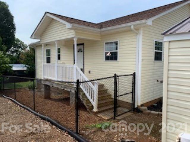 119 Enola Road Morganton, NC 28655 - Photo 3 of 21 Gallery Image 3
