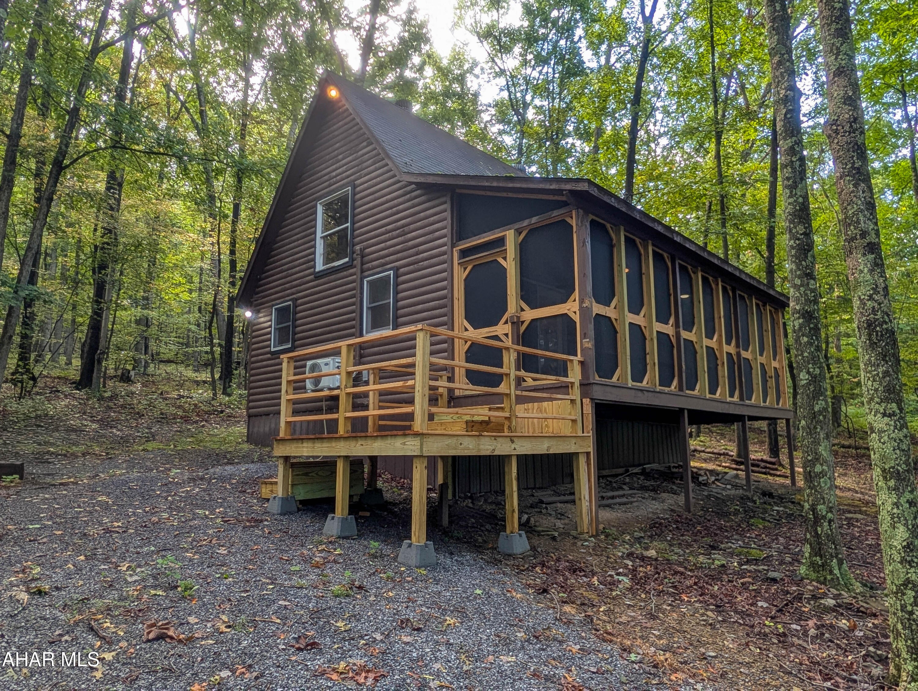 1616 Pine Ridge Road Clearville, PA 15535 - Photo 5 of 36 Gallery Image 5