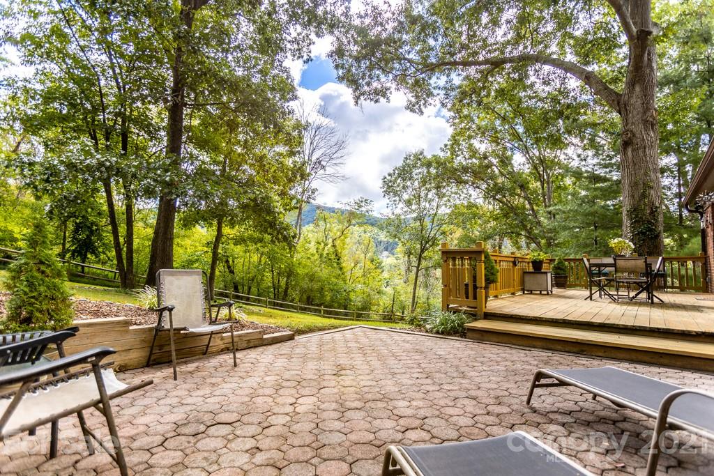 33 Beaver Valley Road Asheville, NC 28804 - Photo 24 of 36 Gallery Image 24