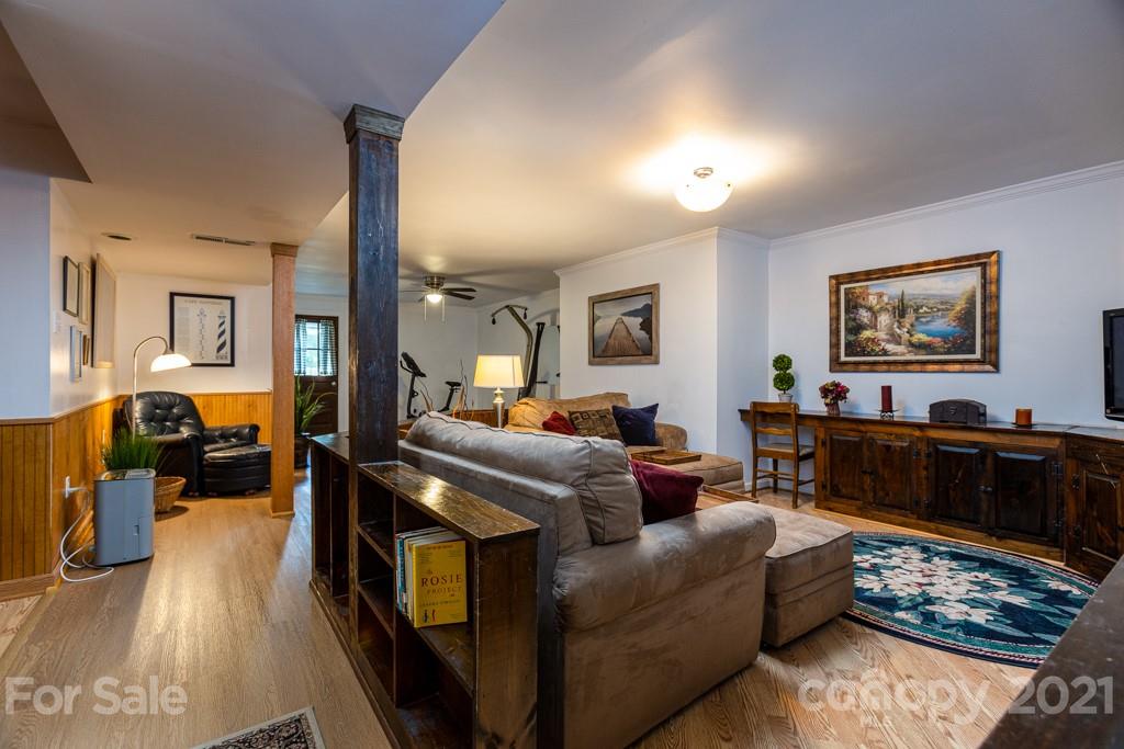 33 Beaver Valley Road Asheville, NC 28804 - Photo 29 of 36 Gallery Image 29