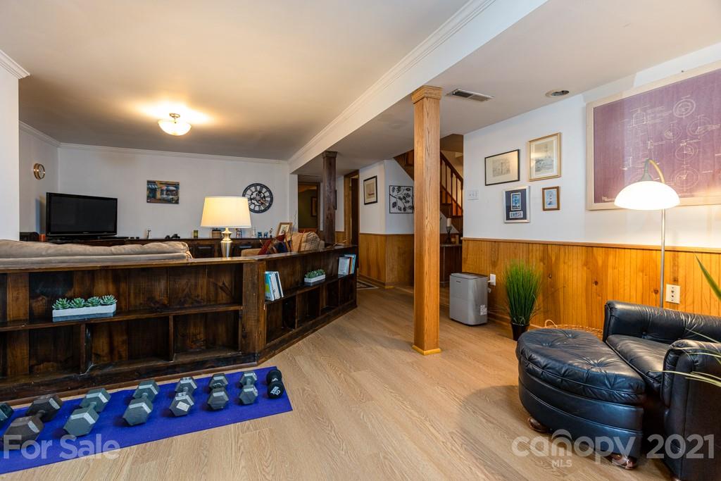 33 Beaver Valley Road Asheville, NC 28804 - Photo 30 of 36 Gallery Image 30