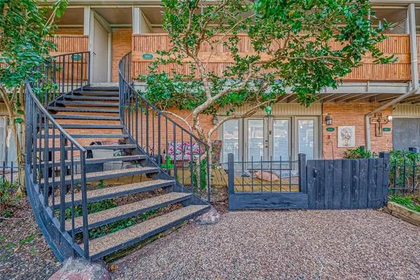 $1,750 | 3934 West Alabama Street, Unit 4, Houston, TX 77027