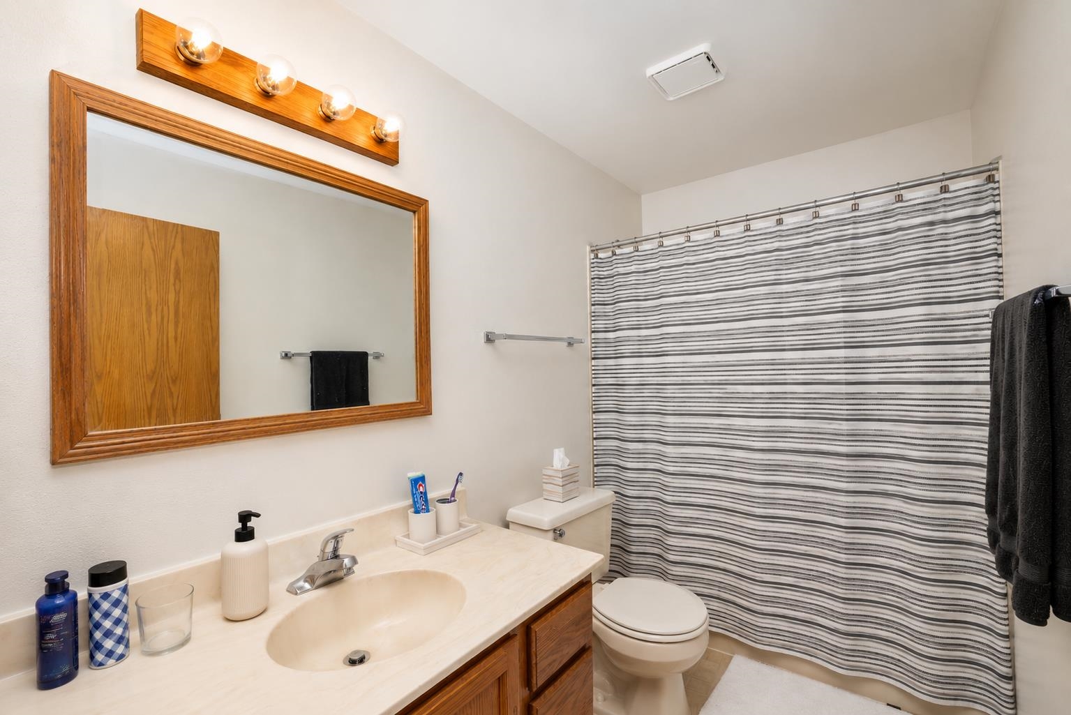 5747-5749 Lacy Road Fitchburg, WI 53711 - Photo 9 of 28