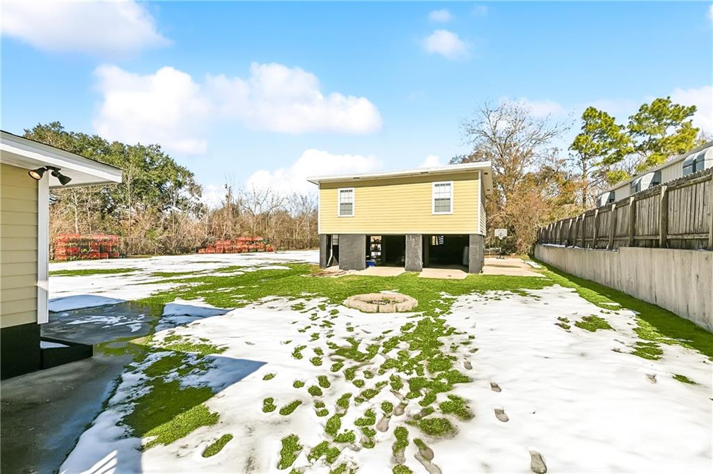 909 Bayou Road St. Bernard, LA 70085 - Photo 25 of 27