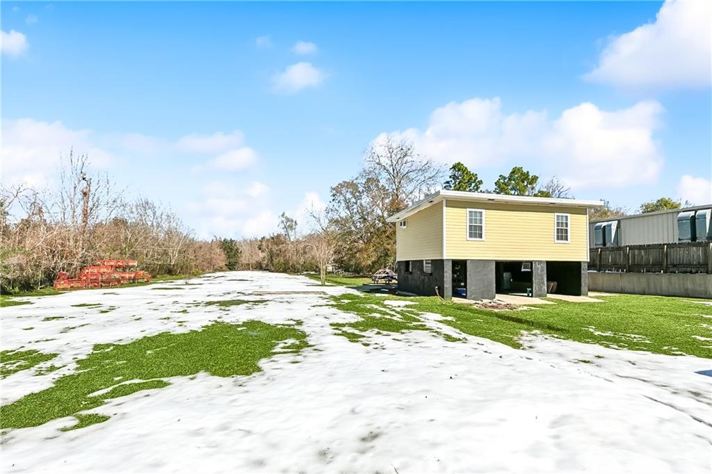 909 Bayou Road St. Bernard, LA 70085 - Photo 7 of 27