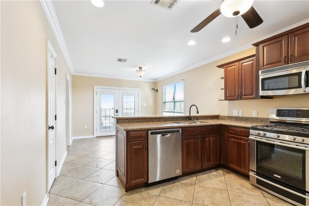 909 Bayou Road St. Bernard, LA 70085 - Photo 10 of 27