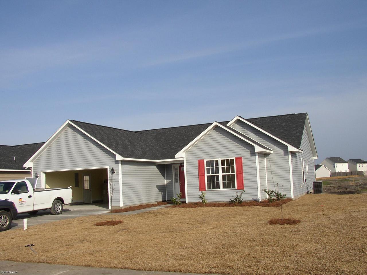 222 Rutledge Avenue Beaufort, NC 28516 - Photo 1 of 1 Front View