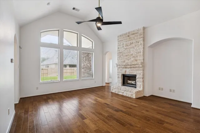 $434,900 | 8143 Black Percher Street, Conroe, TX 77385