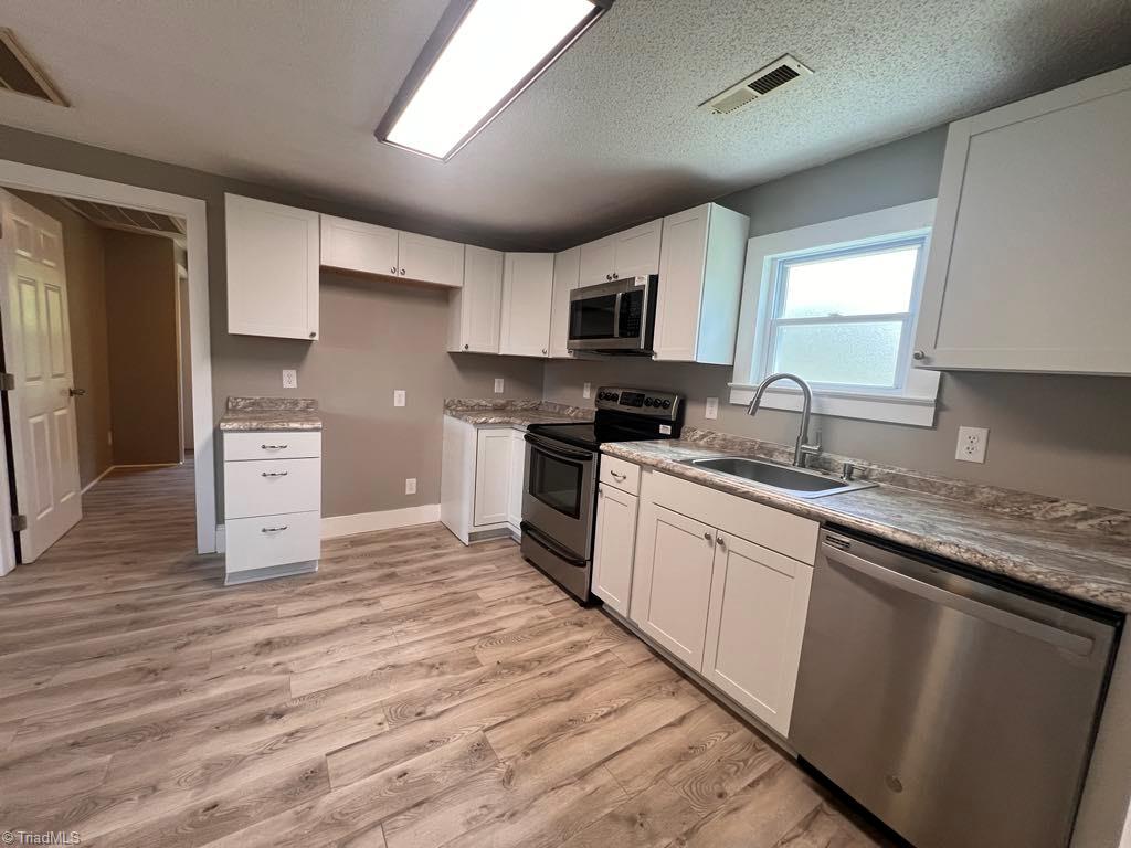 320 East Dalton Road King, NC 27021 - Photo 7 of 12 Gallery Image 7