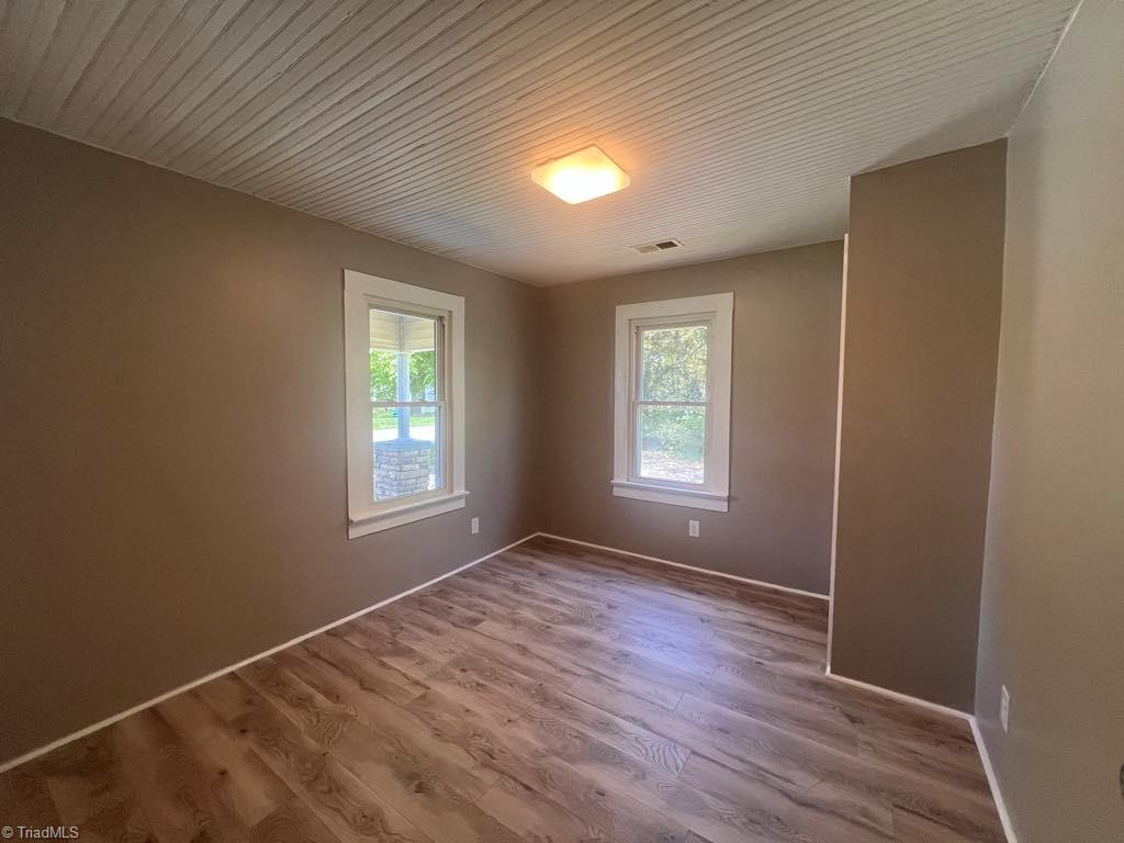 320 East Dalton Road King, NC 27021 - Photo 9 of 12 Gallery Image 9