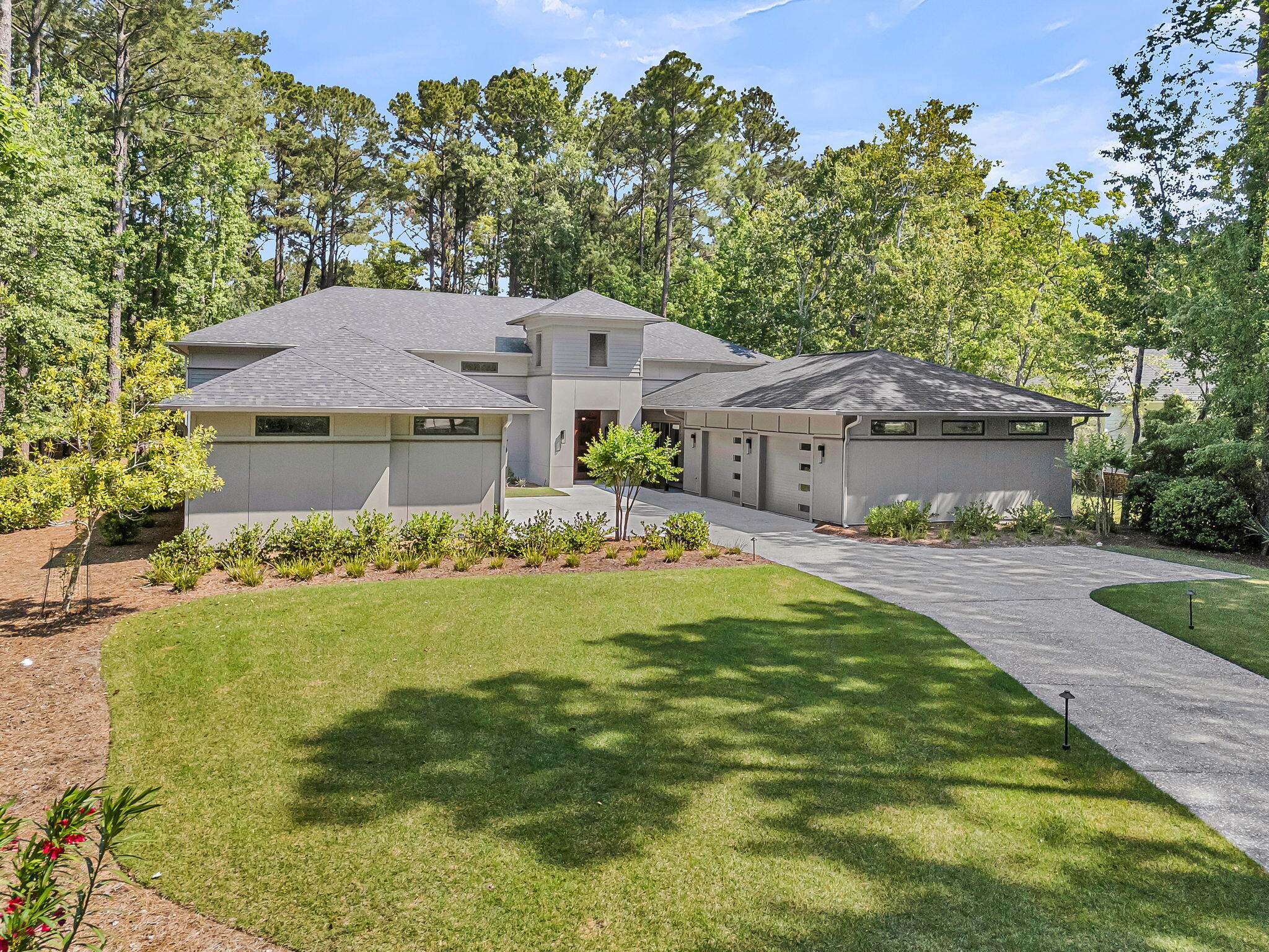 CREM - 3682 Colonel Vanderhorst Cir-2