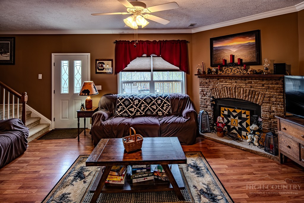 110 Greenbriar Road Beech Mountain, NC 28604 - Photo 2 of 49