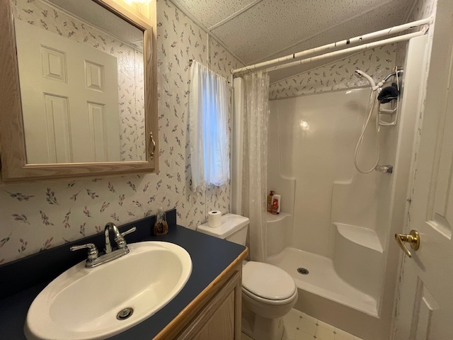 2795 East 28th Road Marseilles, IL 61341 - Photo 20 of 58 a bathroom with a sink toilet and shower