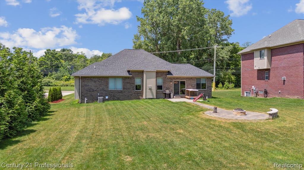 2655 Devondale Road Rochester Hills, MI 48309 - Photo 50 of 59