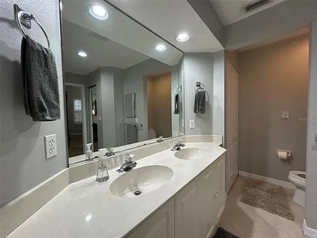 $4,250 | 3706 54th Drive West, Unit 204, Bradenton, FL 34210