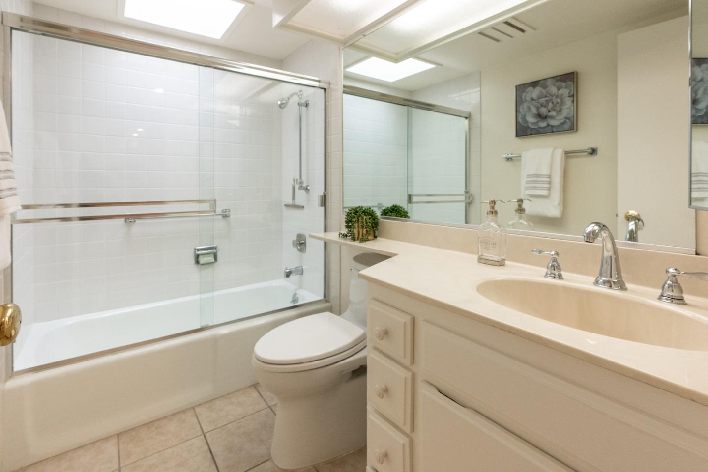 6294 Blauer Lane San Jose, CA 95135 - Photo 22 of 26 a bathroom with a sink a toilet and a bathtub