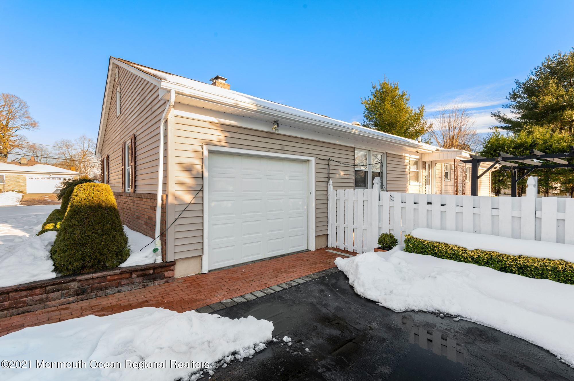 45 SilverWhite Road Little Silver, NJ 07739 - Photo 30 of 40 044_45_SilverWhite_Rd_321944_601986