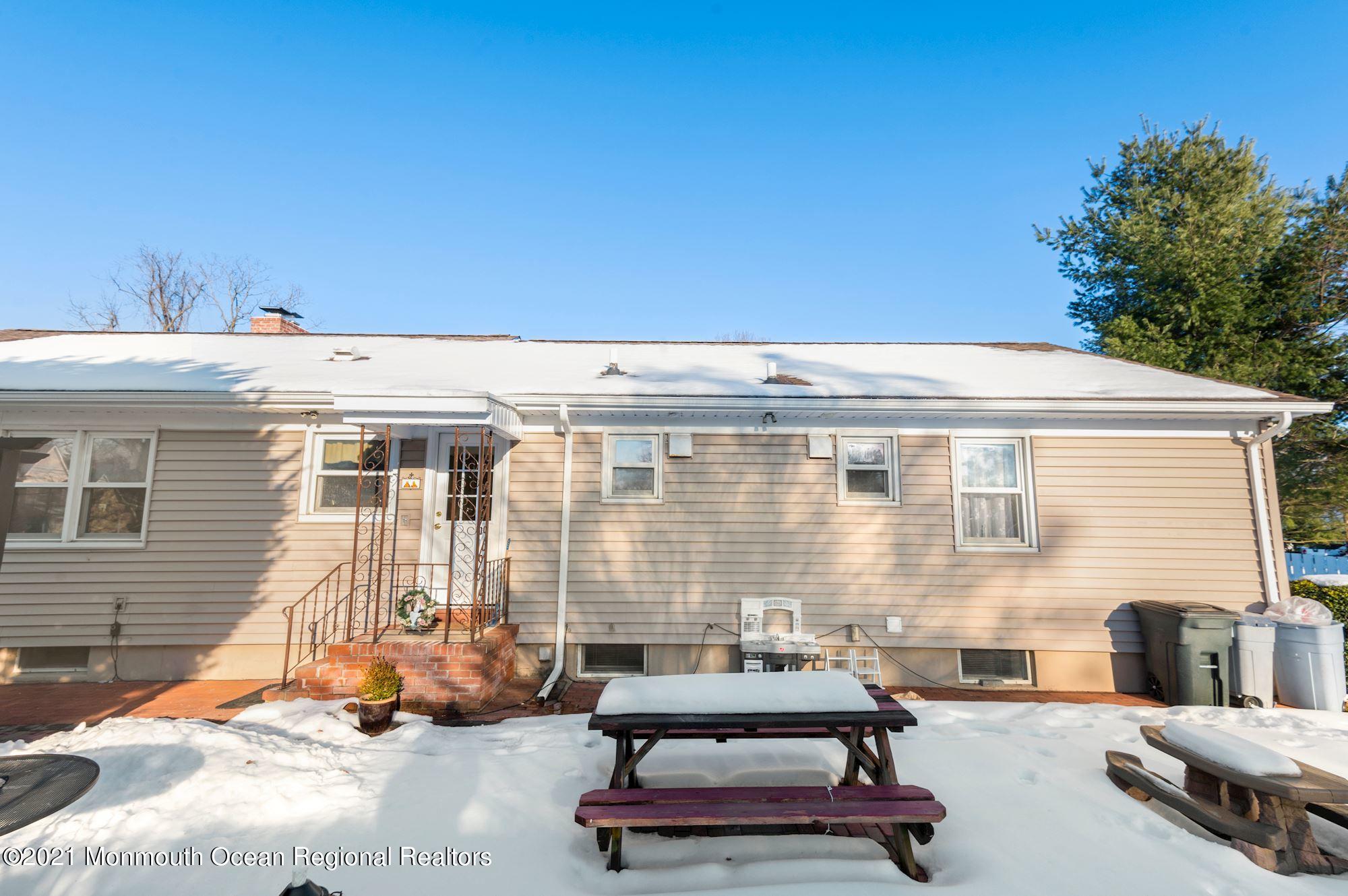 45 SilverWhite Road Little Silver, NJ 07739 - Photo 31 of 40 043_45_SilverWhite_Rd_321944_601986