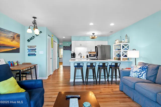 $299,900 | 9100 Reed Drive, Unit 2107, Emerald Isle, NC 28594