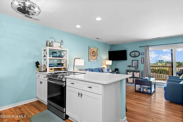 $299,900 | 9100 Reed Drive, Unit 2107, Emerald Isle, NC 28594