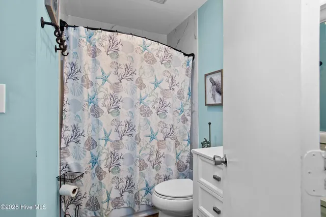 $299,900 | 9100 Reed Drive, Unit 2107, Emerald Isle, NC 28594