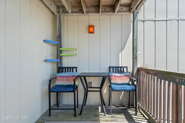 $299,900 | 9100 Reed Drive, Unit 2107, Emerald Isle, NC 28594