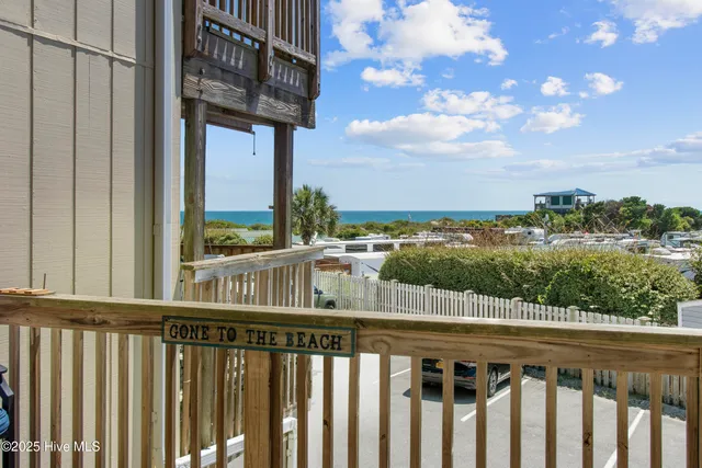 $299,900 | 9100 Reed Drive, Unit 2107, Emerald Isle, NC 28594