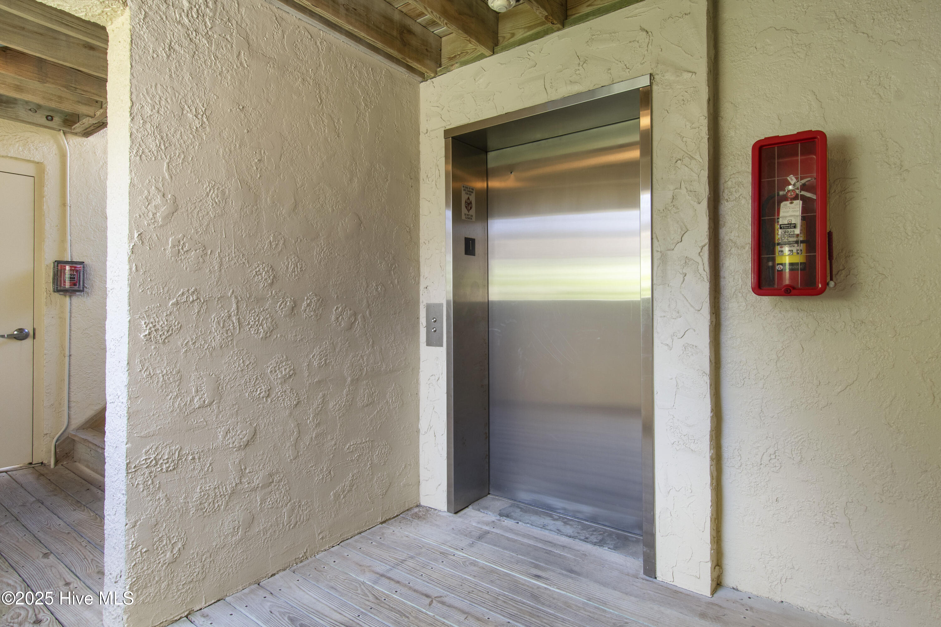 9100 Reed Drive, Unit 2107 Emerald Isle, NC 28594 - Photo 34 of 65 QC-2107-7-14-25-034