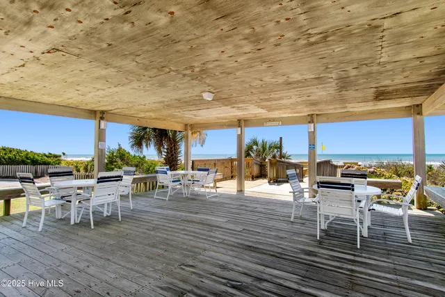 $299,900 | 9100 Reed Drive, Unit 2107, Emerald Isle, NC 28594