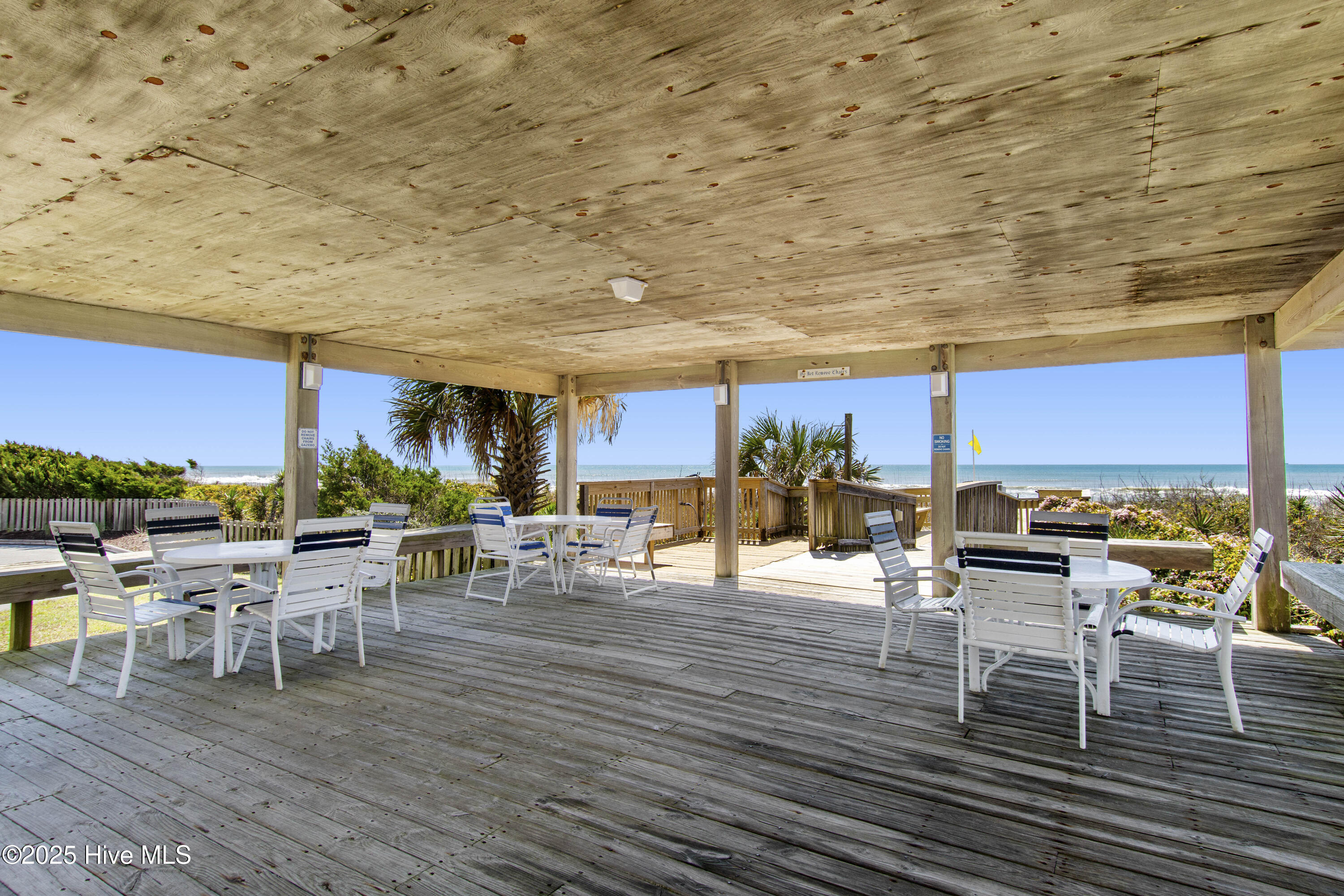 9100 Reed Drive, Unit 2107 Emerald Isle, NC 28594 - Photo 37 of 65 QueensCourt-010