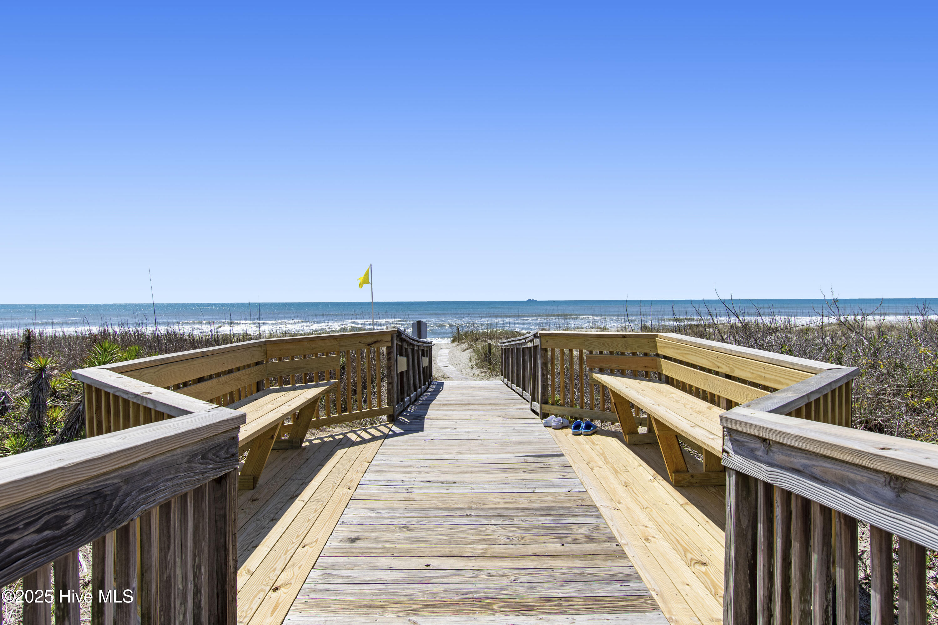 9100 Reed Drive, Unit 2107 Emerald Isle, NC 28594 - Photo 62 of 65 QueensCourt-012