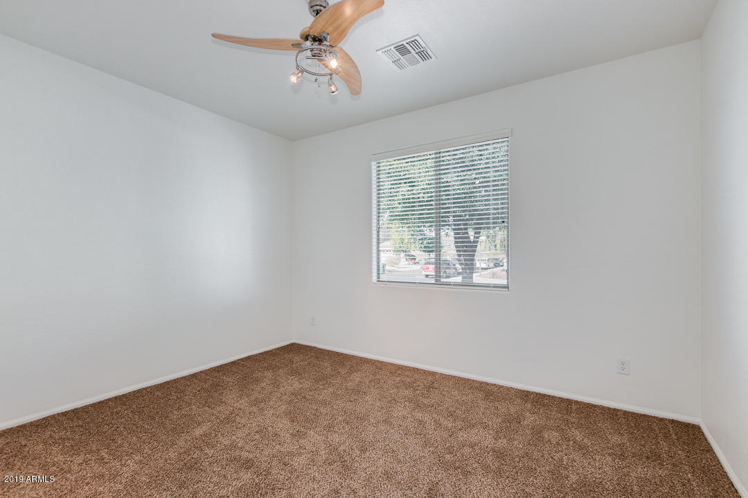 2505 East Ridge Creek Road Phoenix, AZ 85024 - Photo 34 of 50 41-Ridge