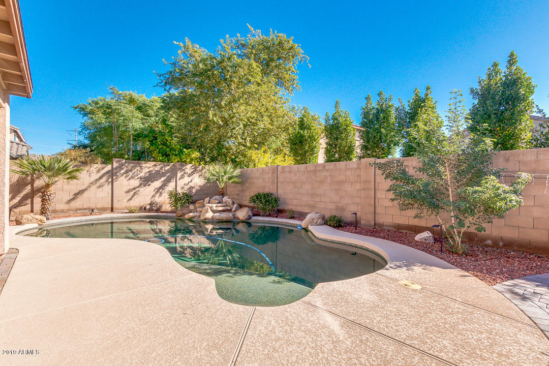 2505 East Ridge Creek Road Phoenix, AZ 85024 - Photo 43 of 50 51-Ridge