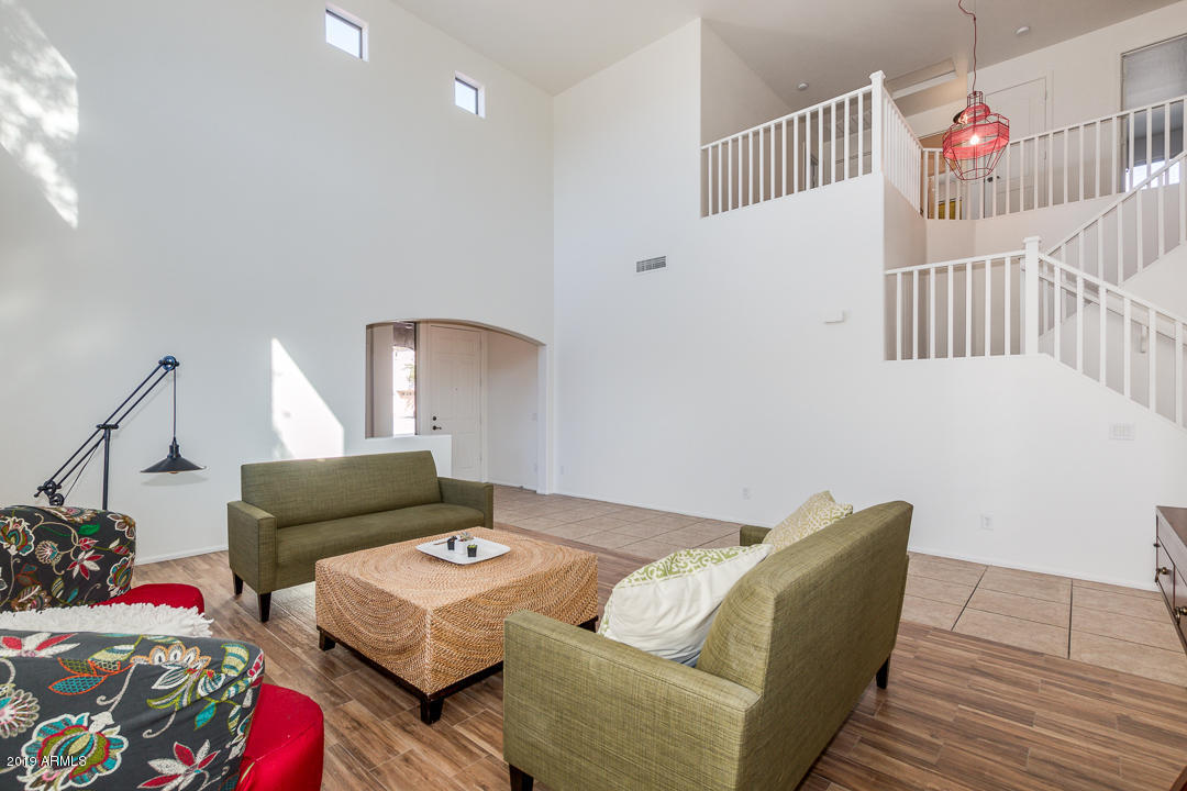 2505 East Ridge Creek Road Phoenix, AZ 85024 - Photo 10 of 50 11-Ridge
