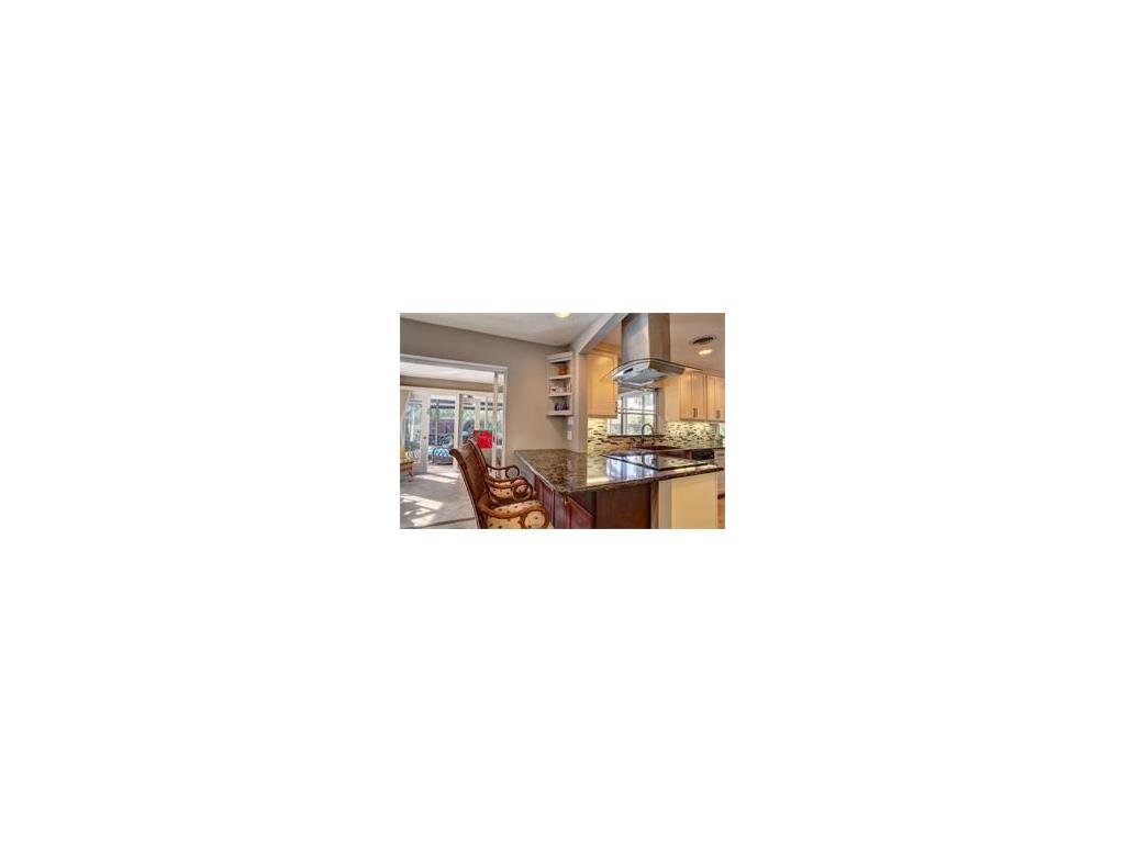 286 Holly Road Vero Beach, FL 32963 - Photo 11 of 33 Gallery Image 11
