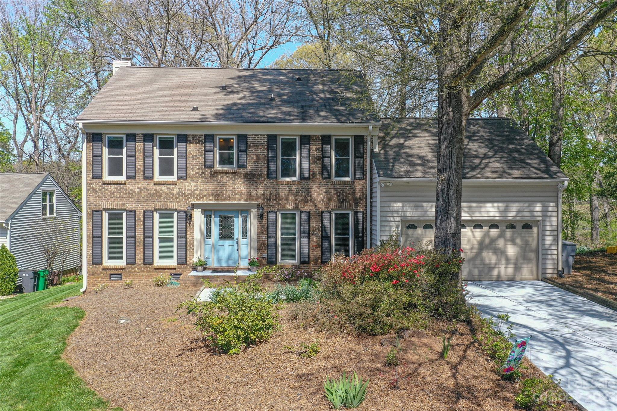 10700 Fairway Ridge Road Charlotte, NC 28277 - Photo 2 of 39 front view of house with a yard