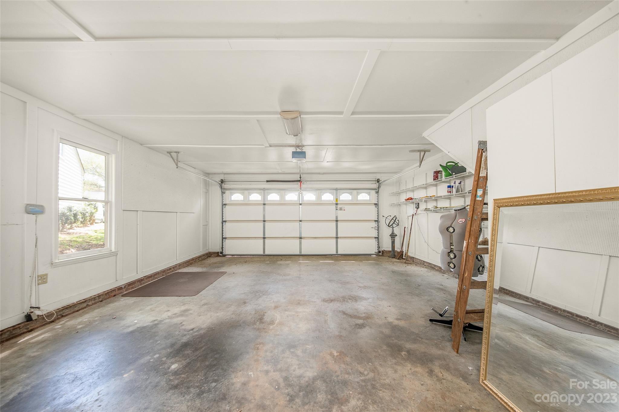 10700 Fairway Ridge Road Charlotte, NC 28277 - Photo 38 of 39 a view of a garage