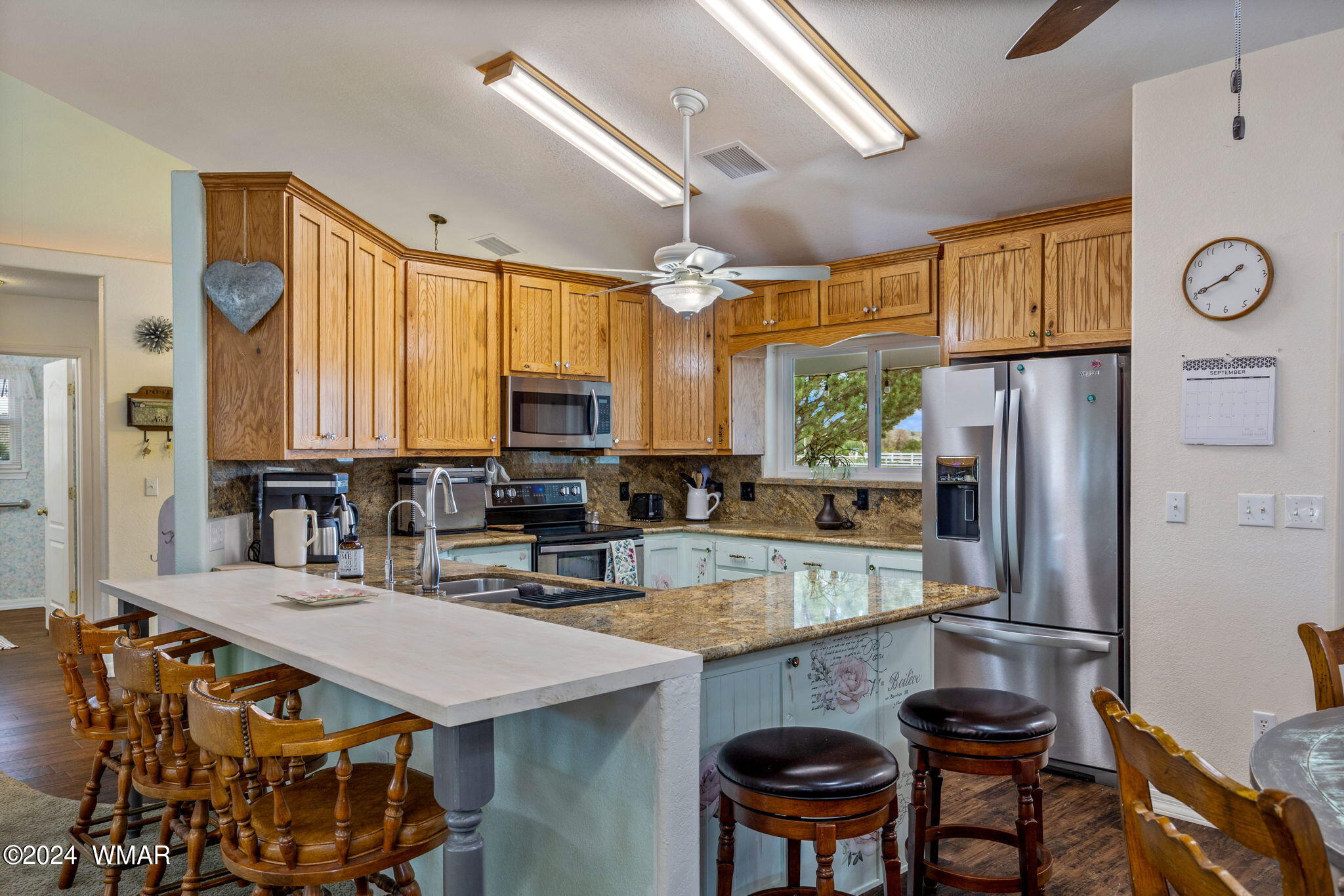 4075 Paper Mill Road Taylor, AZ 85939 - Photo 8 of 29 Kitchen