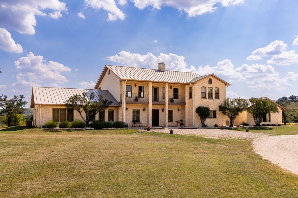 945 Elm Pass Road Center Point, TX 78010 - Photo 13 of 37 Custom-Built home, 4,152 Sq. Ft.
3 BR - 2.5 Baths - 5 patios
Breezes from the Southeast make these outdoor spaces so enjoy and provide more VIEWS